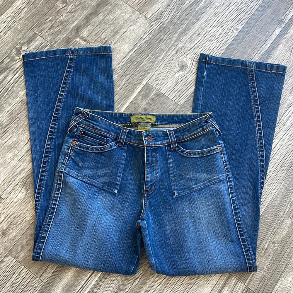 Tommy Bahama